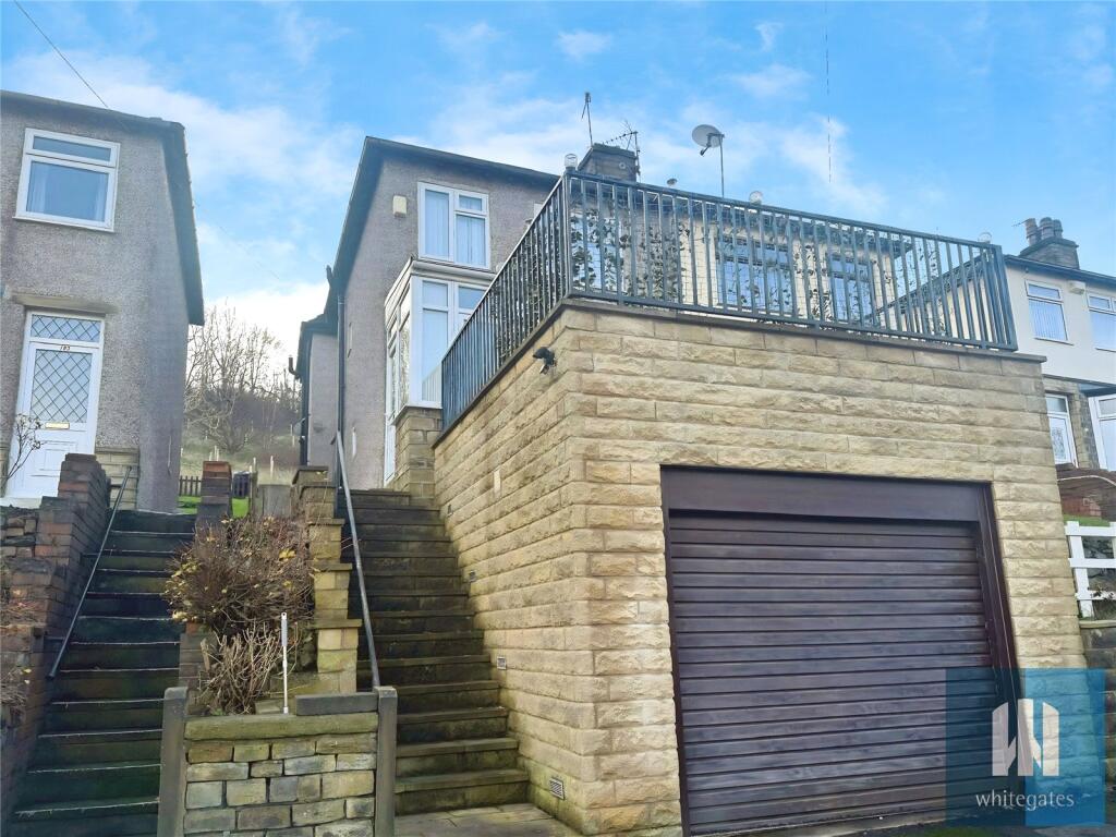3 bed Semi Detached for rent in Huddersfield. From Whitegates - Huddersfield 3 bed Semi Detached for rent in Huddersfield. From Whitegates - Huddersfield
