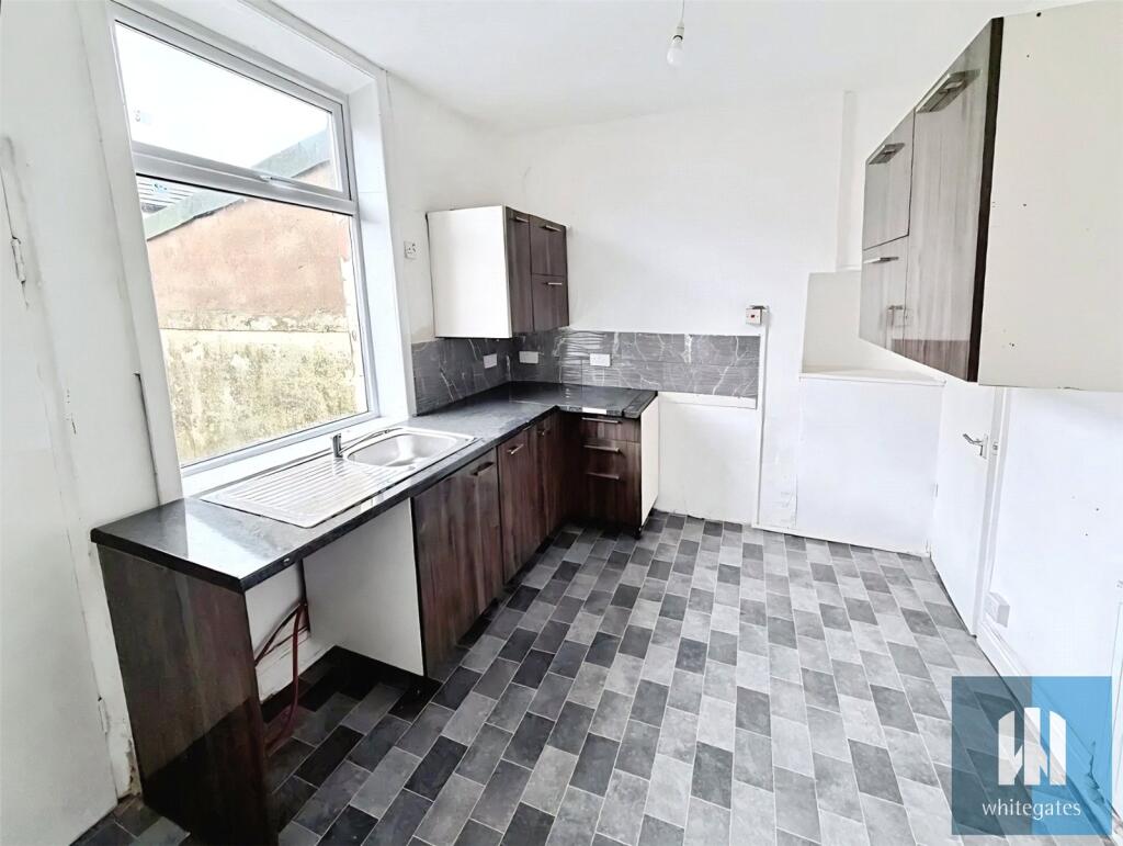 2 bed End of Terrace for rent in Burnley. From Whitegates - Huddersfield