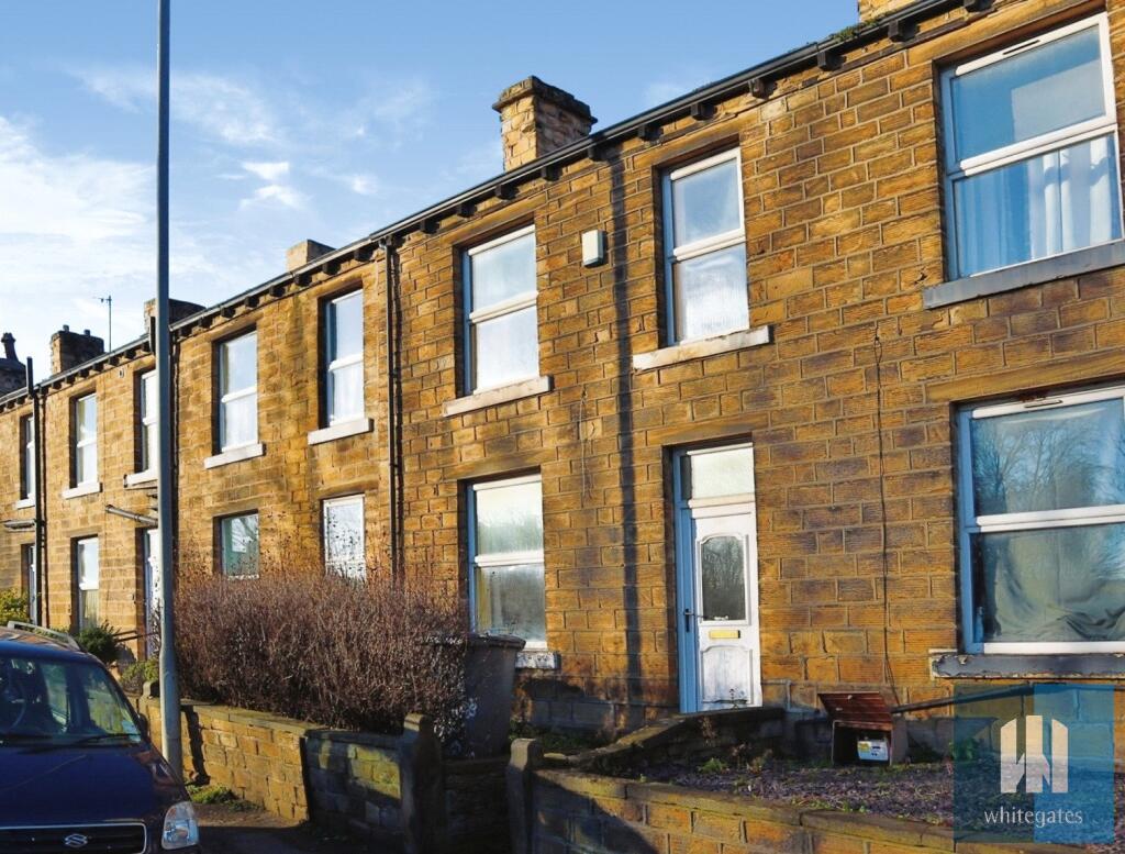 2 bed Mid Terraced House for rent in Huddersfield. From Whitegates - Huddersfield