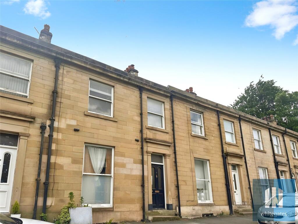 1 bed House Share for rent in Huddersfield. From Whitegates - Huddersfield