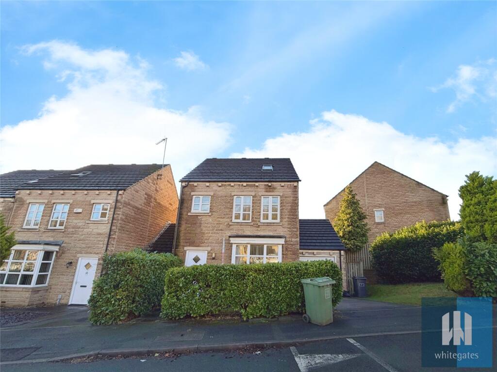 4 bed Detached for rent in Elland Upper Edge. From Whitegates - Huddersfield
