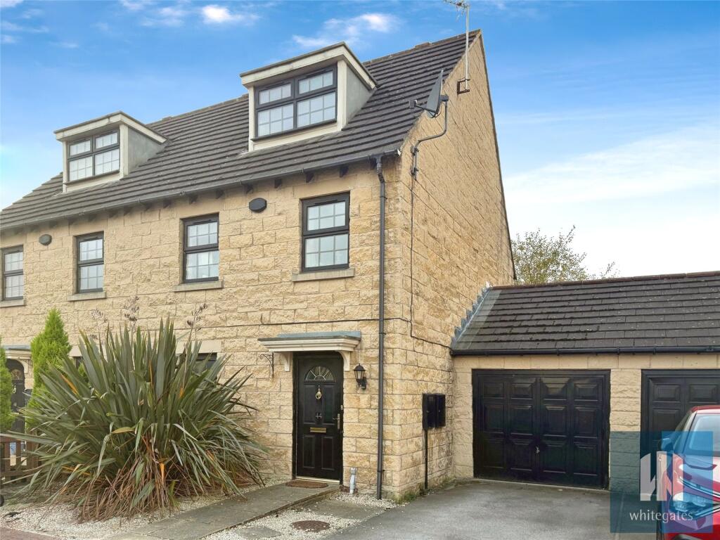 3 bed Semi Detached for rent in Huddersfield. From Whitegates - Huddersfield