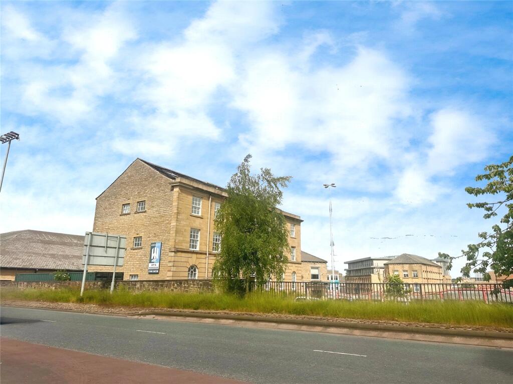 1 bed Apartment for rent in Huddersfield. From Whitegates - Huddersfield