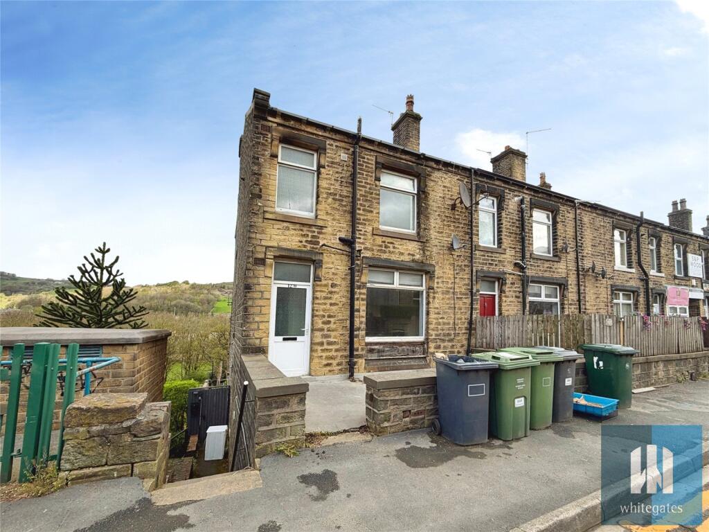 2 bed End of Terrace for rent in Huddersfield. From Whitegates - Huddersfield