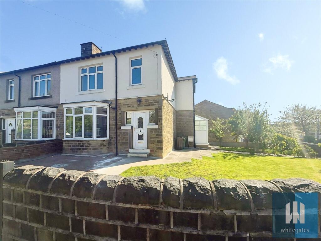 4 bed Semi Detached for rent in Huddersfield. From Whitegates - Huddersfield