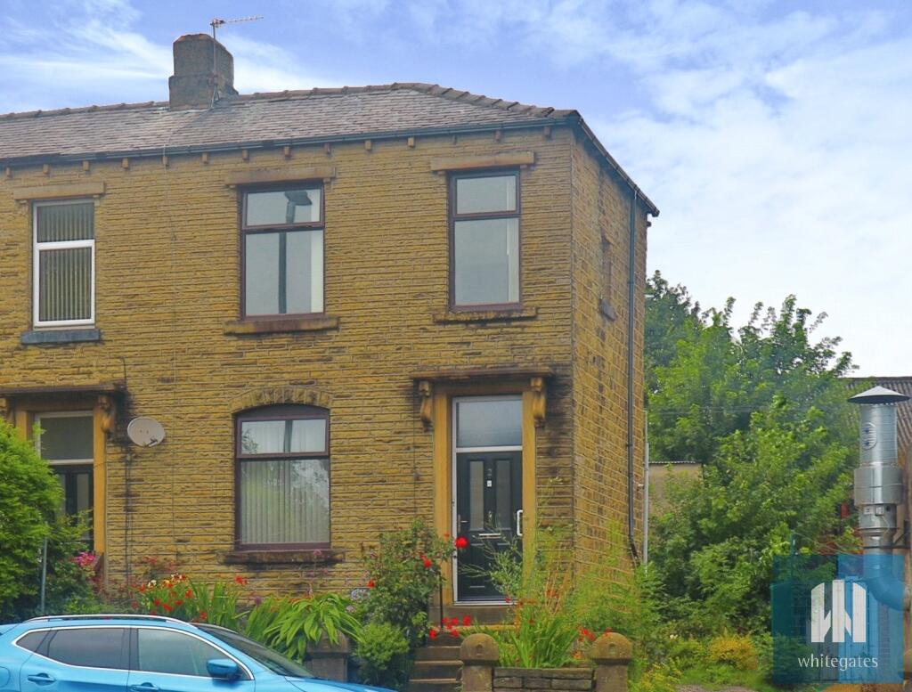 2 bed Apartment for rent in Outlane. From Whitegates - Huddersfield