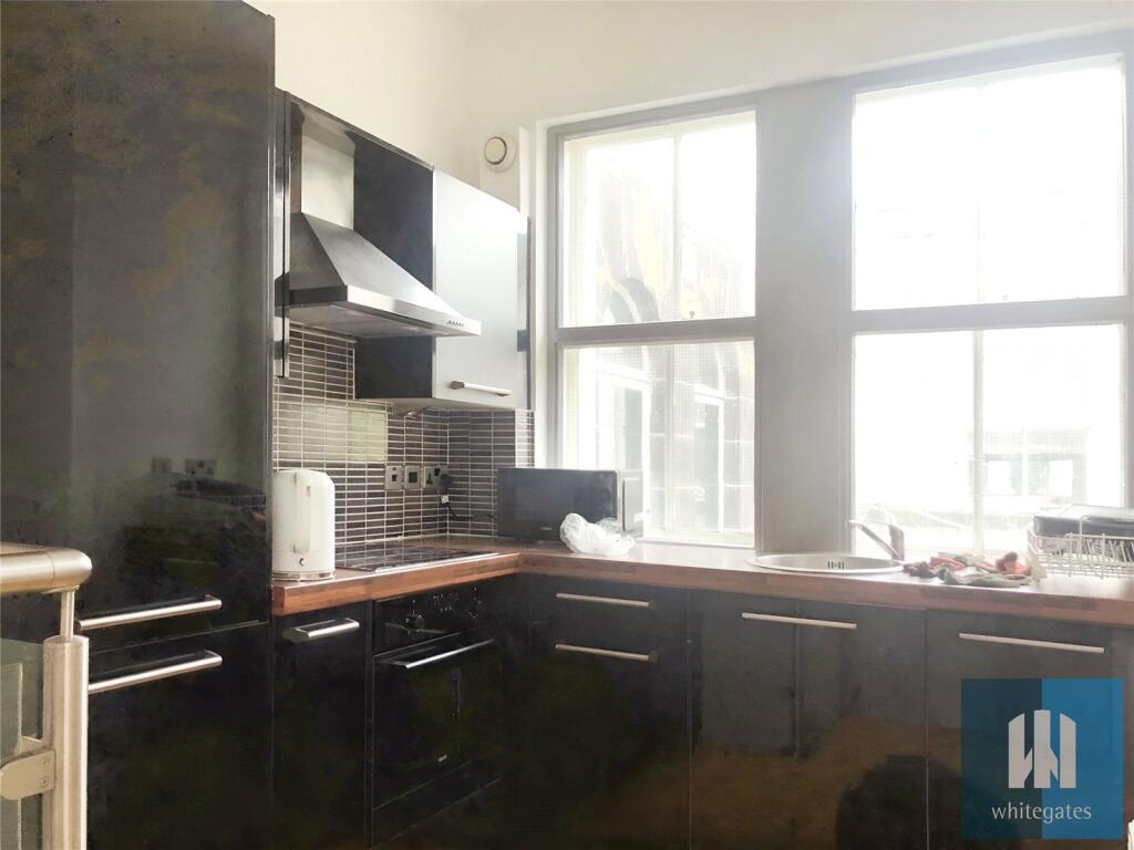 2 bed Apartment for rent in Huddersfield. From Whitegates - Huddersfield