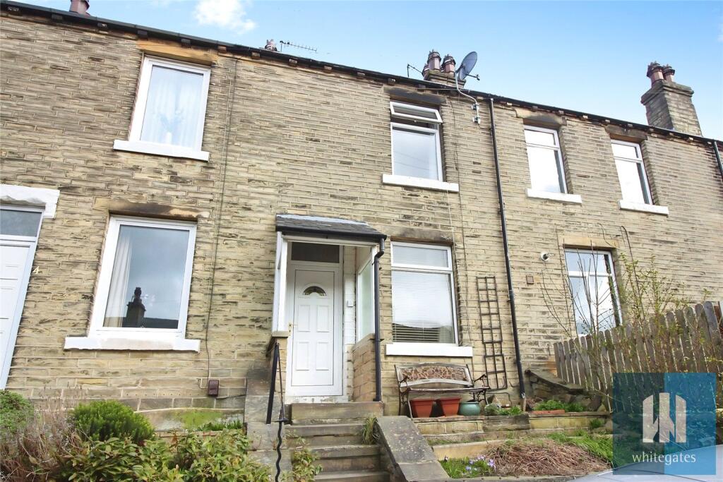 2 bed Mid Terraced House for rent in Brighouse. From Whitegates - Huddersfield 2 bed Mid Terraced House for rent in Brighouse. From Whitegates - Huddersfield