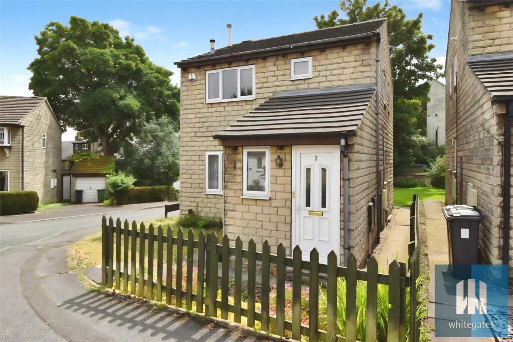 2 bed Mid Terraced House for rent in Outlane. From Whitegates - Huddersfield