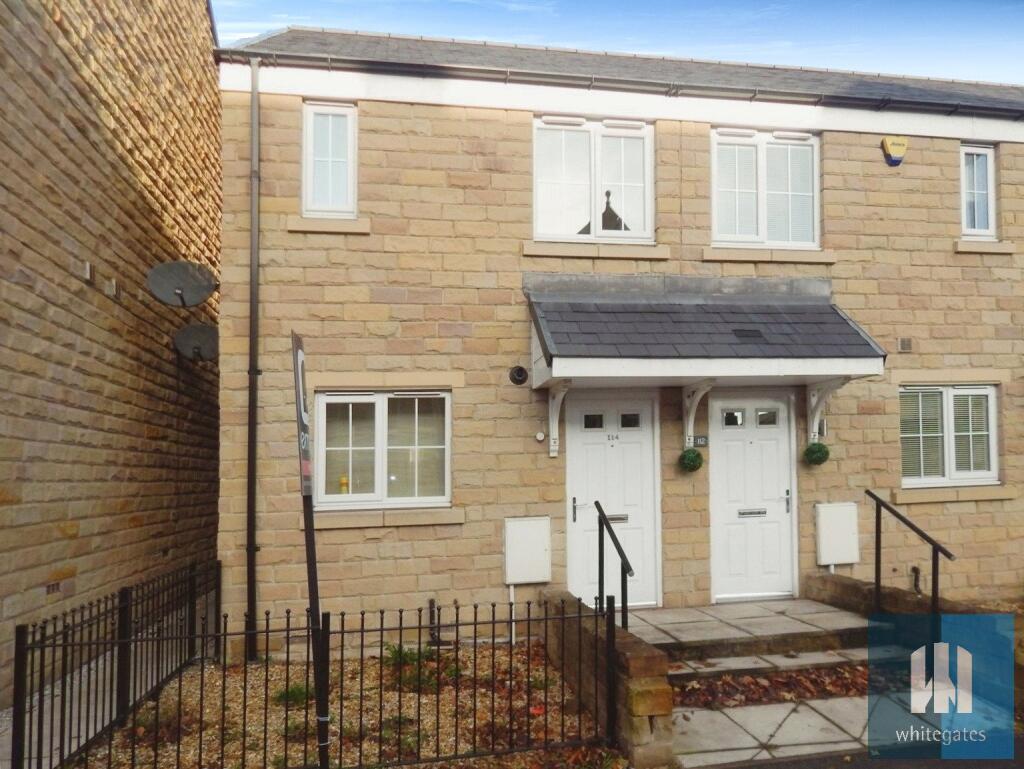 2 bed End of Terrace for rent in Huddersfield. From Whitegates - Huddersfield