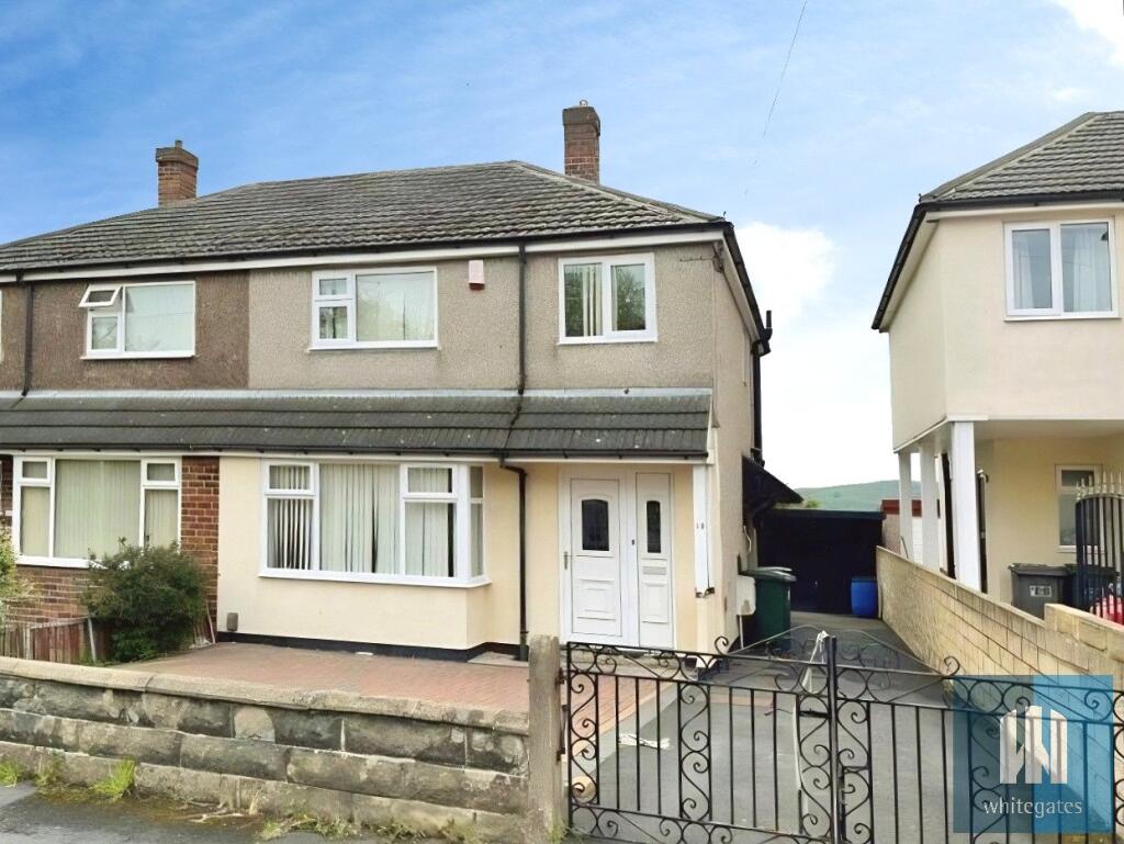 3 bed Semi Detached for rent in Huddersfield. From Whitegates - Huddersfield