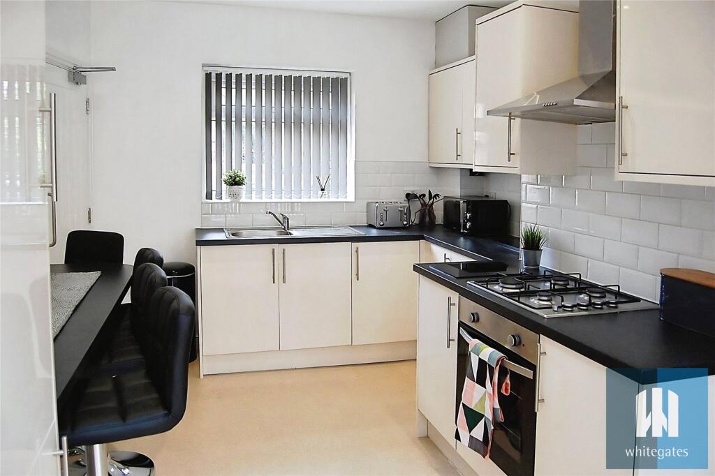 4 bed Mid Terraced House for rent in Huddersfield. From Whitegates - Huddersfield