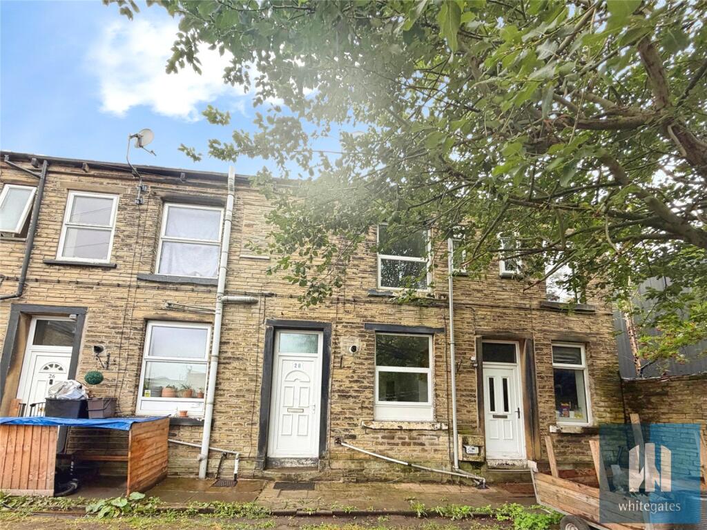 1 bed Mid Terraced House for rent in Brighouse. From Whitegates - Huddersfield