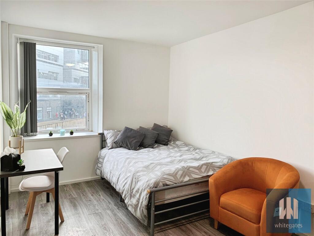 1 bed House Share for rent in Huddersfield. From Whitegates - Huddersfield 1 bed House Share for rent in Huddersfield. From Whitegates - Huddersfield