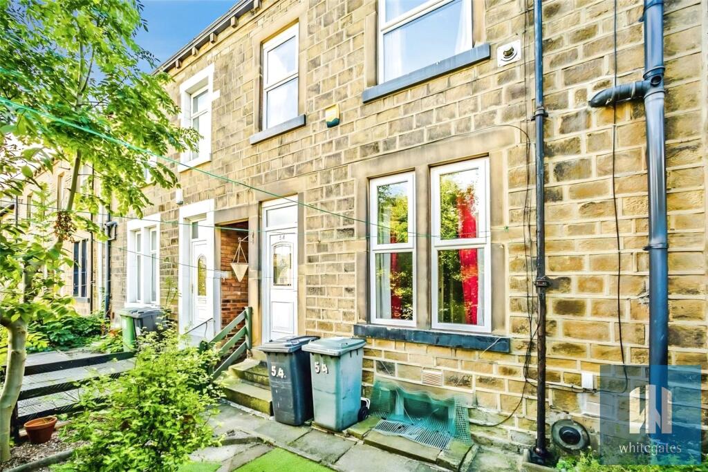 2 bed Mid Terraced House for rent in Huddersfield. From Whitegates - Huddersfield