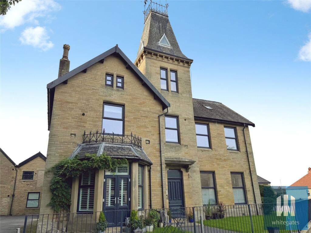 2 bed Apartment for rent in Brighouse. From Whitegates - Huddersfield
