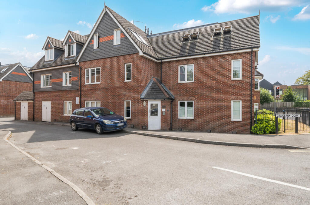 2 bed 1st Floor Flat for rent in Titchfield. From Beals - Gosport