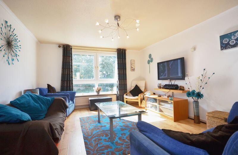 3 bed Mid Terraced House for rent in Clapham. From Patrick Henry Ltd