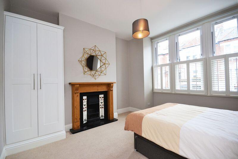 2 bed House (unspecified) for rent in Clapham. From Patrick Henry Ltd