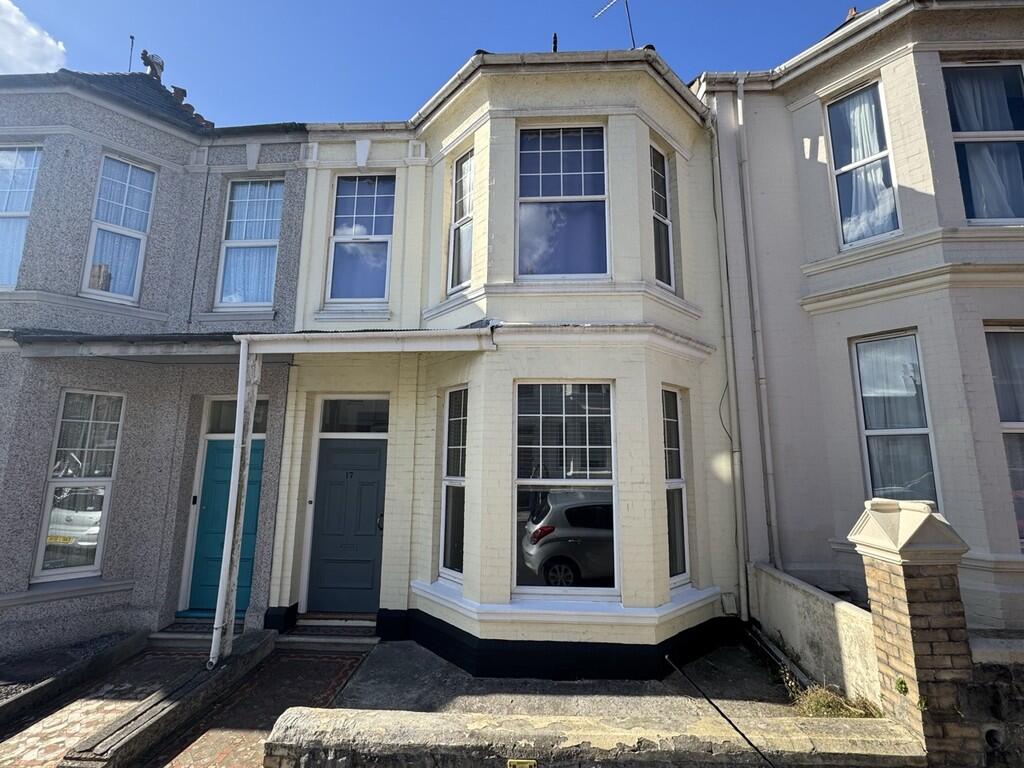 5 bed Detached for rent in Plymouth. From At Home Property - Plymouth