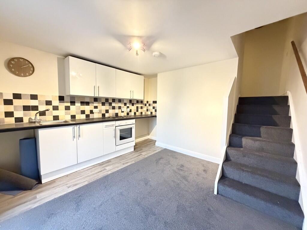 1 bed 1st Floor Flat for rent in Torpoint. From At Home Property - Plymouth