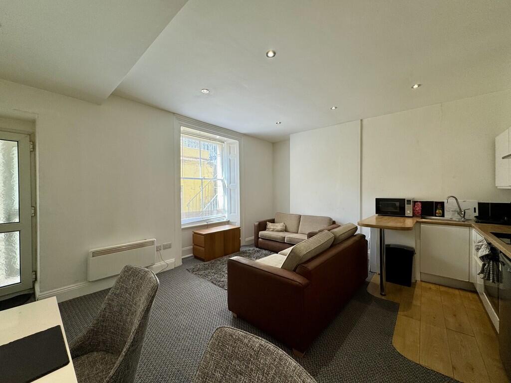 1 bed 1st Floor Flat for rent in Plymouth. From At Home Property - Plymouth