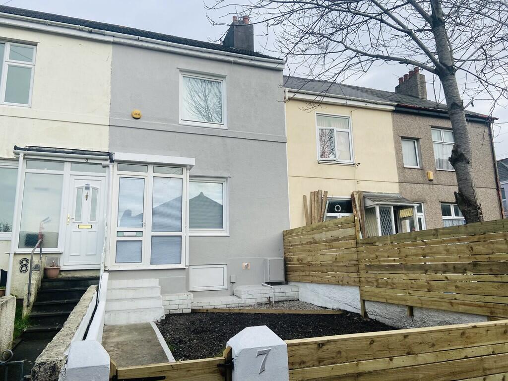 2 bed Mid Terraced House for rent in Plymouth. From At Home Property - Plymouth 2 bed Mid Terraced House for rent in Plymouth. From At Home Property - Plymouth