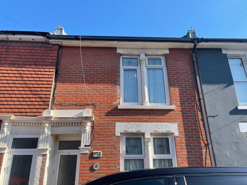 4 bed Mid Terraced House for rent in Portsmouth. From Beals - Havant
