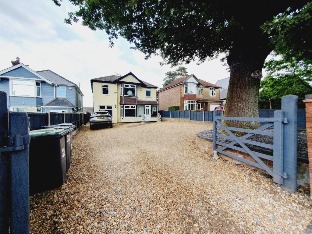 5 bed Detached for rent in Horndean. From Beals - Havant 5 bed Detached for rent in Horndean. From Beals - Havant