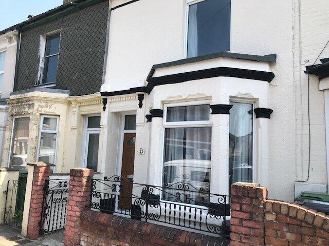 3 bed Mid Terraced House for rent in Portsmouth. From Beals - North End