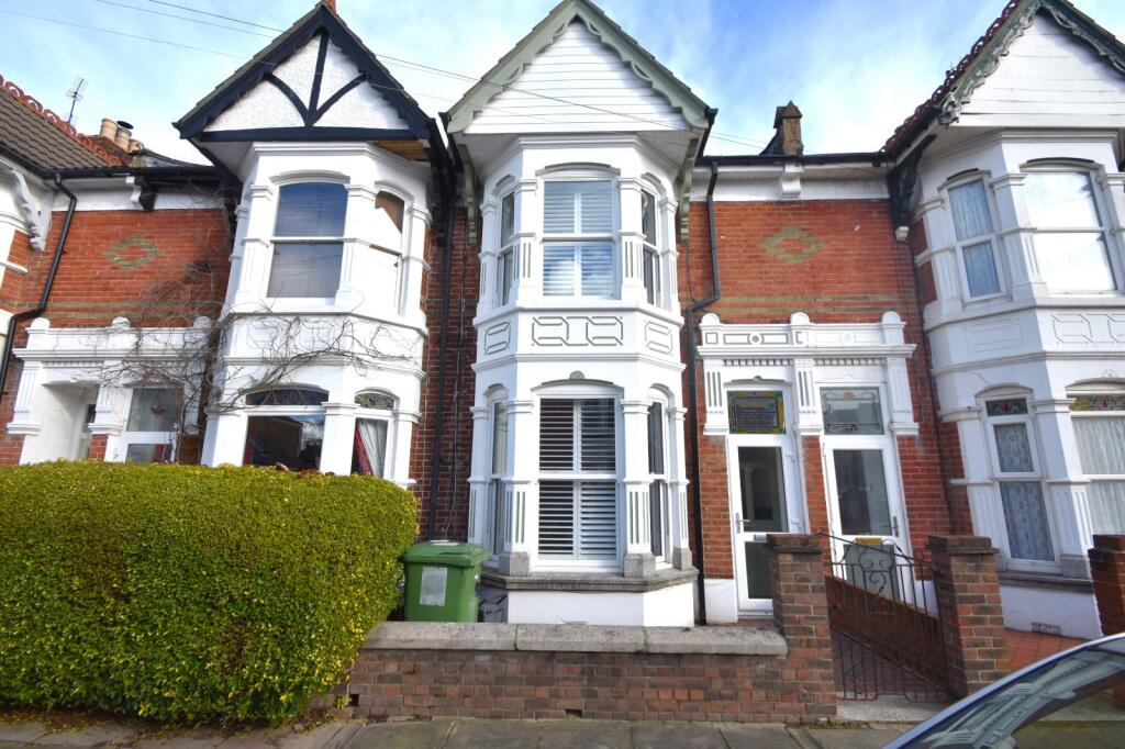 4 bed Mid Terraced House for rent in Portsmouth. From Beals - North End