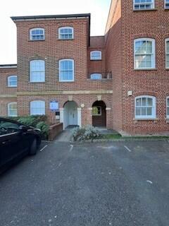 1 bed 1st Floor Flat for rent in Canterbury. From Day Management Services - Canterbury