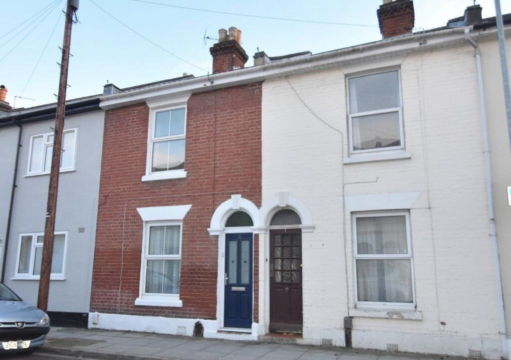 3 bed Mid Terraced House for rent in Portsmouth. From Beals - Southsea 3 bed Mid Terraced House for rent in Portsmouth. From Beals - Southsea