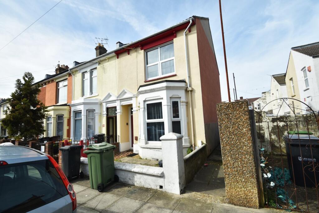 5 bed Mid Terraced House for rent in Portsmouth. From Beals - Southsea