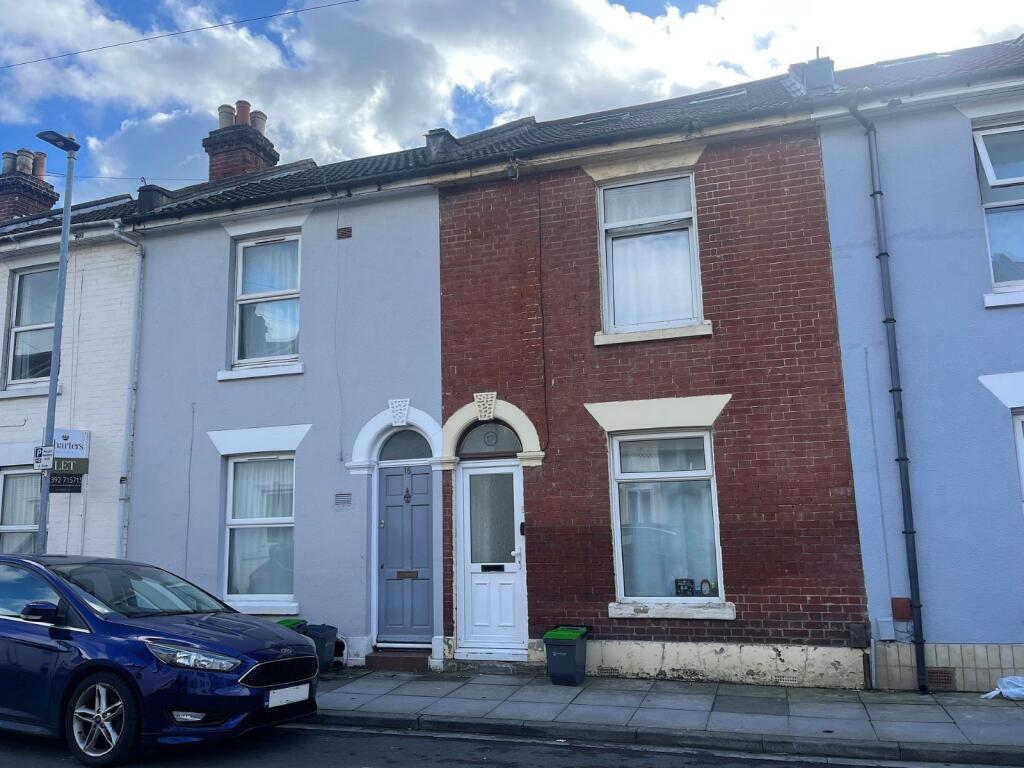 6 bed Mid Terraced House for rent in Portsmouth. From Beals - Southsea 6 bed Mid Terraced House for rent in Portsmouth. From Beals - Southsea
