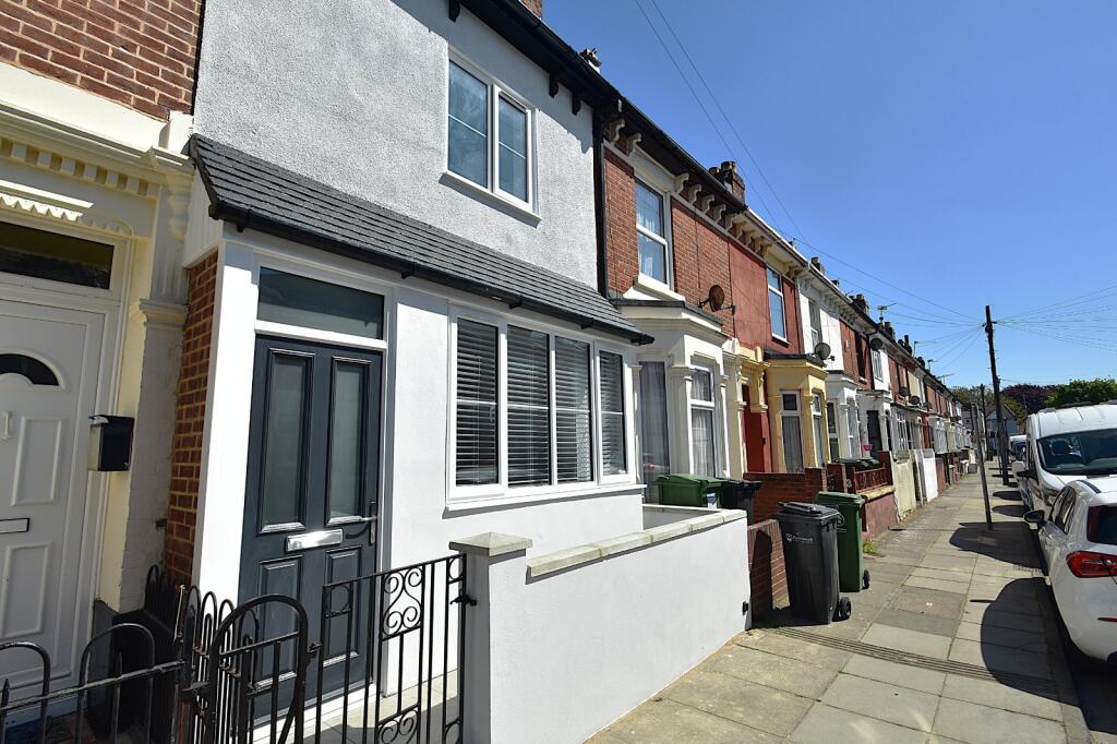 3 bed Mid Terraced House for rent in Portsmouth. From Beals - Southsea
