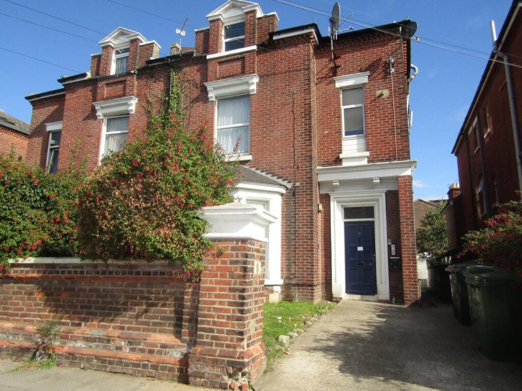 1 bed 1st Floor Flat for rent in Portsmouth. From Beals - Southsea