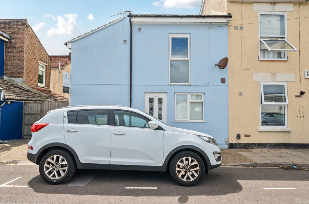 2 bed End of Terrace for rent in Portsmouth. From Beals - Southsea