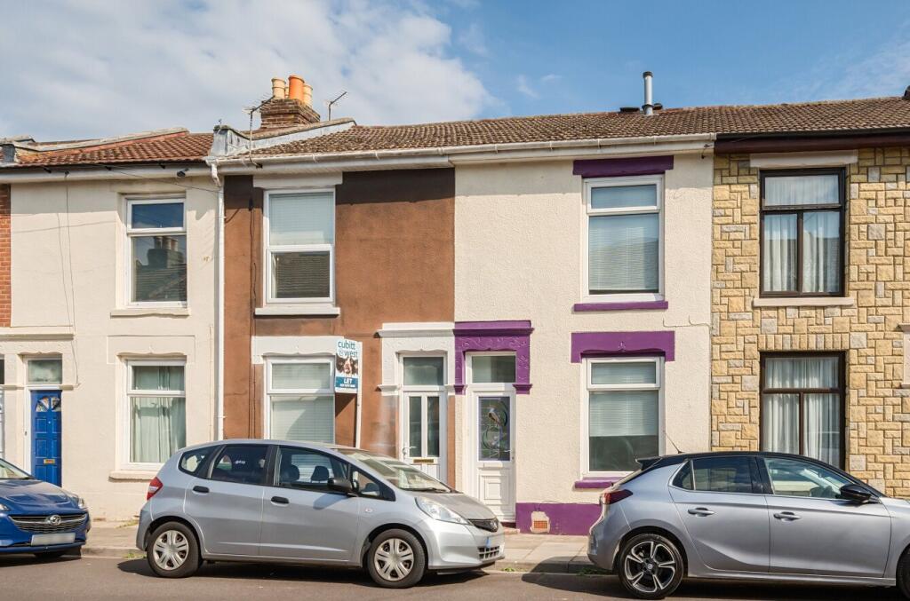 2 bed Mid Terraced House for rent in Portsmouth. From Beals - Southsea
