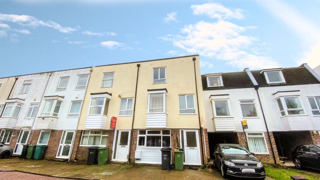1 bed Detached for rent in Portsmouth. From Beals - Southsea 1 bed Detached for rent in Portsmouth. From Beals - Southsea