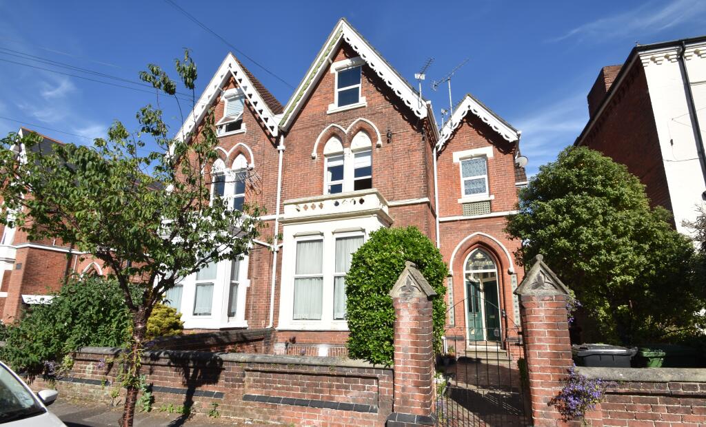 2 bed 1st Floor Flat for rent in Portsmouth. From Beals - Southsea 2 bed 1st Floor Flat for rent in Portsmouth. From Beals - Southsea
