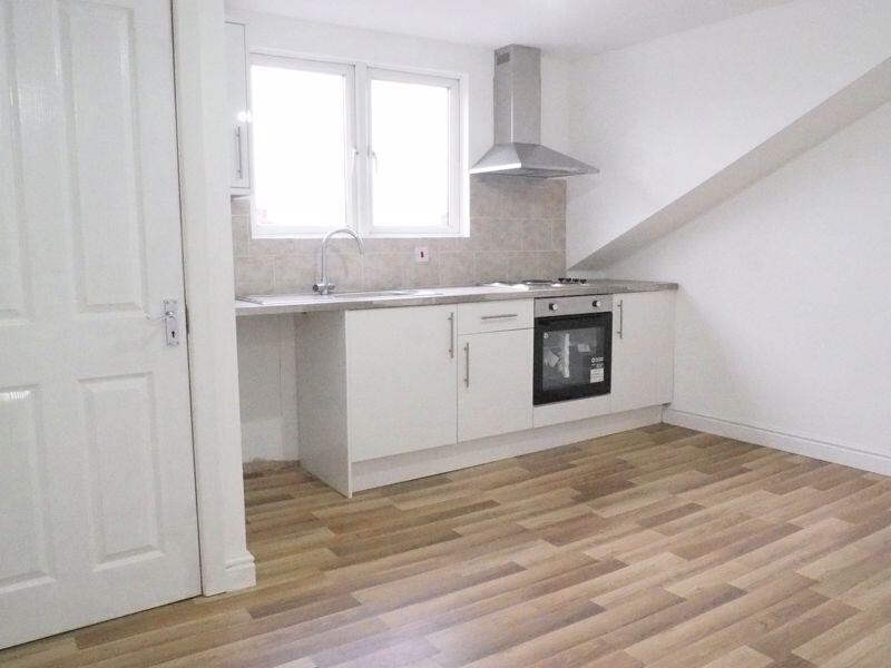 1 bed 1st Floor Flat for rent in Droylsden. From Callaghans - Gatley