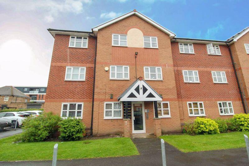 2 bed Apartment for rent in Gatley. From Callaghans - Gatley