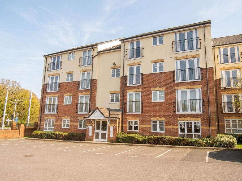 2 bed 1st Floor Flat for rent in Gatley. From Callaghans - Gatley 2 bed 1st Floor Flat for rent in Gatley. From Callaghans - Gatley
