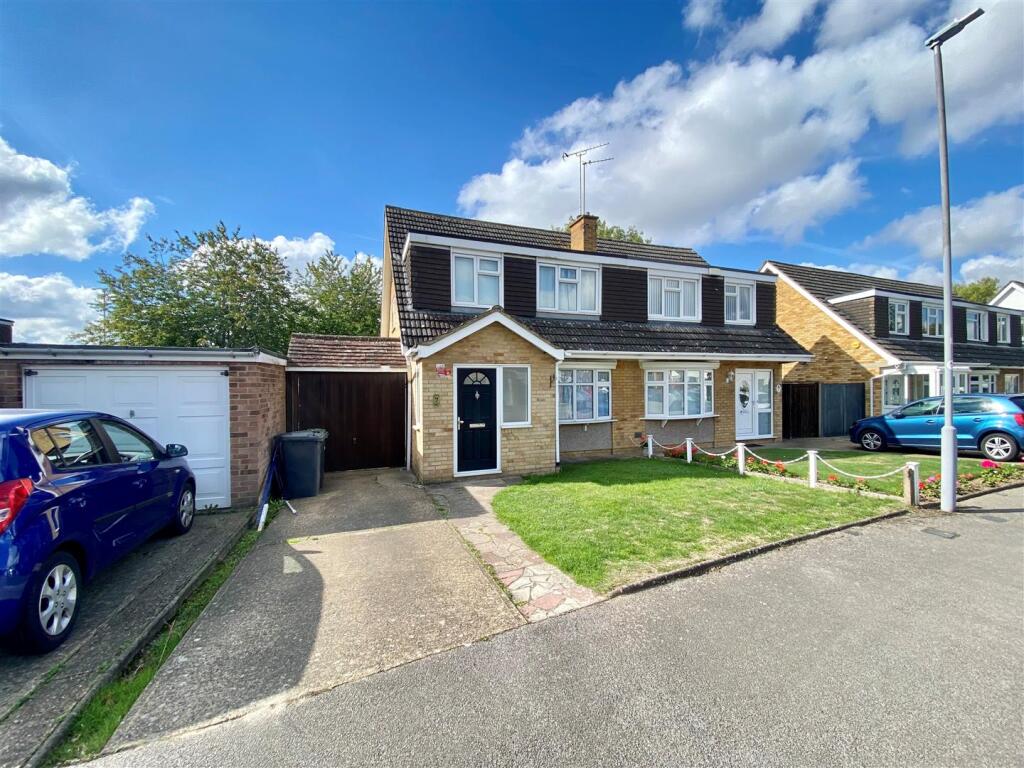 3 bed Semi Detached for rent in Streatley. From P and R Property - Luton