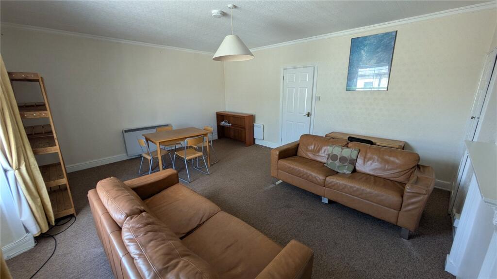 3 bed Apartment for rent in Bath. From Roman City Property Management Ltd - Bath