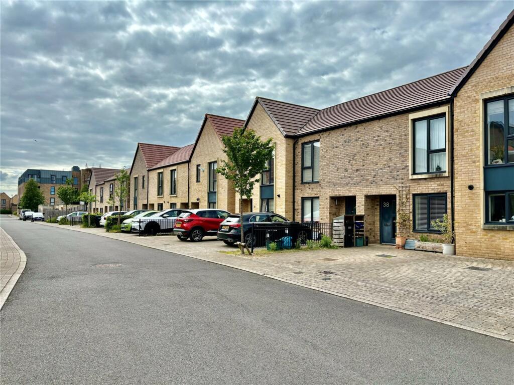 2 bed Mid Terraced House for rent in Southstoke. From Roman City Property Management Ltd - Bath 2 bed Mid Terraced House for rent in Southstoke. From Roman City Property Management Ltd - Bath