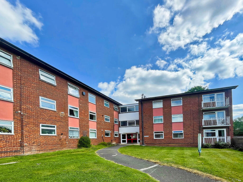 2 bed 1st Floor Flat for rent in Ash Vale. From Bridges Estate Agents - Ash Vale 2 bed 1st Floor Flat for rent in Ash Vale. From Bridges Estate Agents - Ash Vale