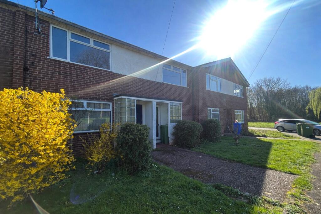 2 bed Annexe for rent in Farnborough. From Bridges Estate Agents - Farnborough