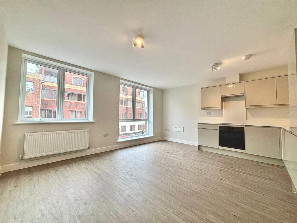 1 bed 1st Floor Flat for rent in Farnborough. From Bridges Estate Agents - Farnborough